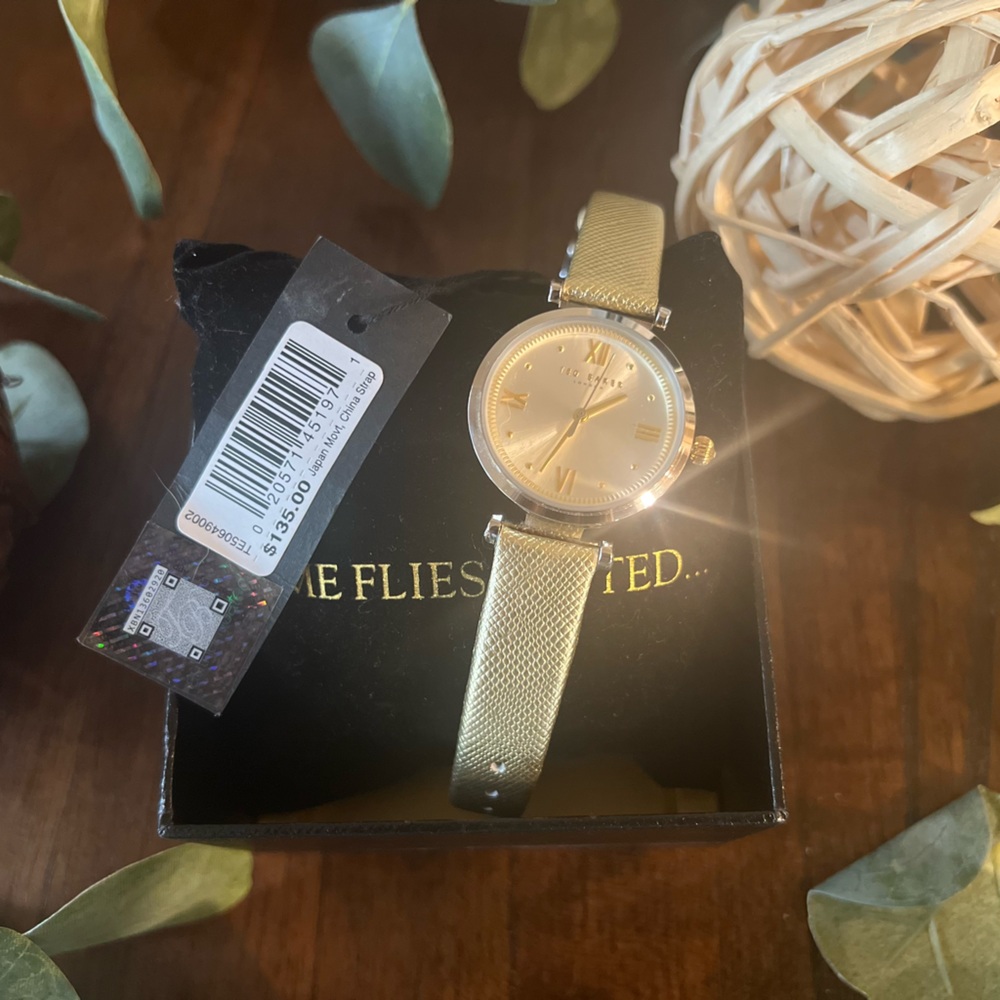 Brand new, Ted Baker, London, light gold colored watch